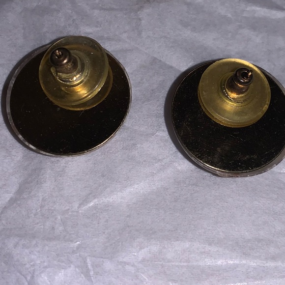 Marble earrings with gold backing that is moveable - Picture 2 of 3